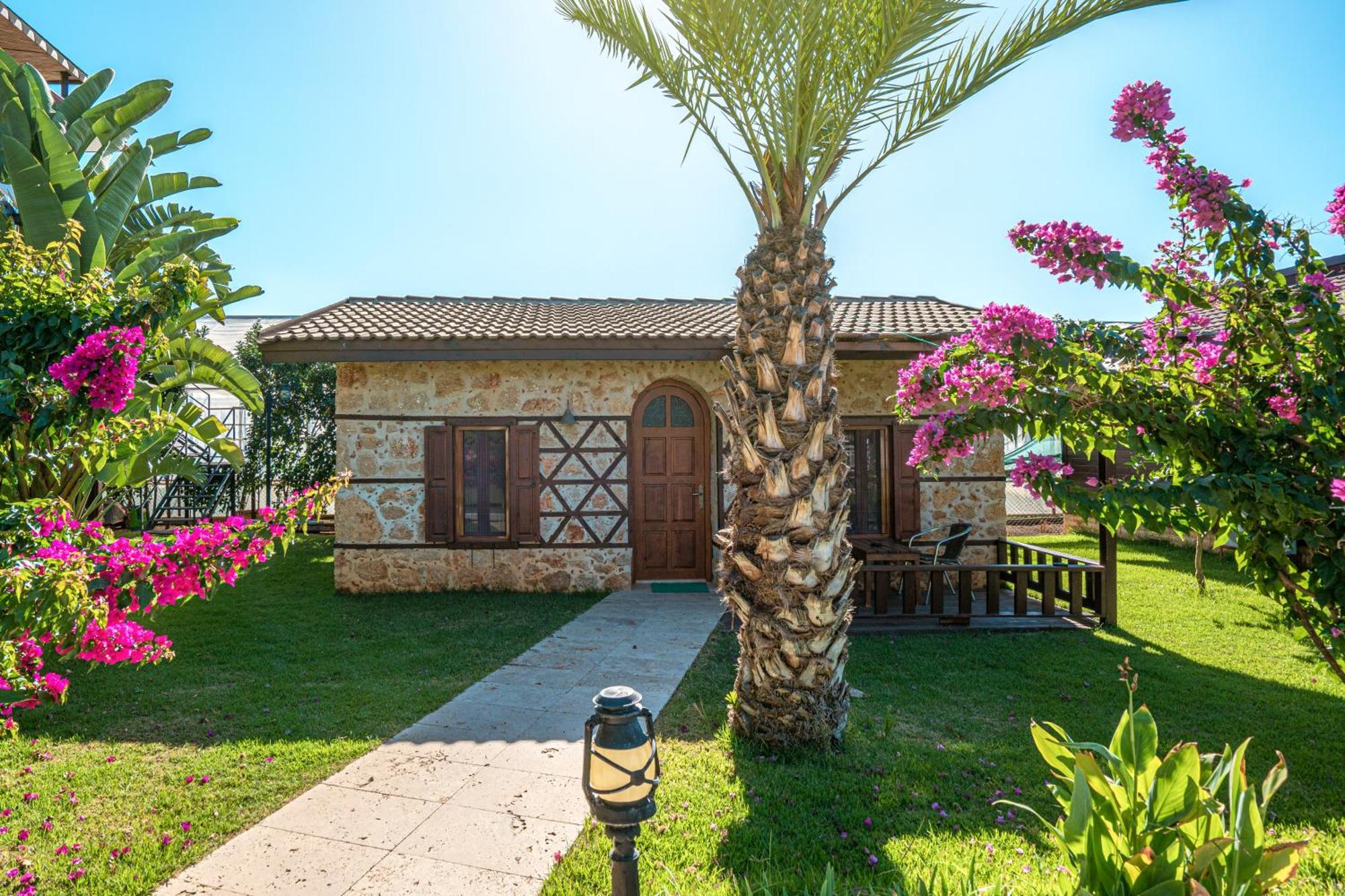 Sedir Park - Beach Bungalow คาร์ยิจัค ภายนอก รูปภาพ